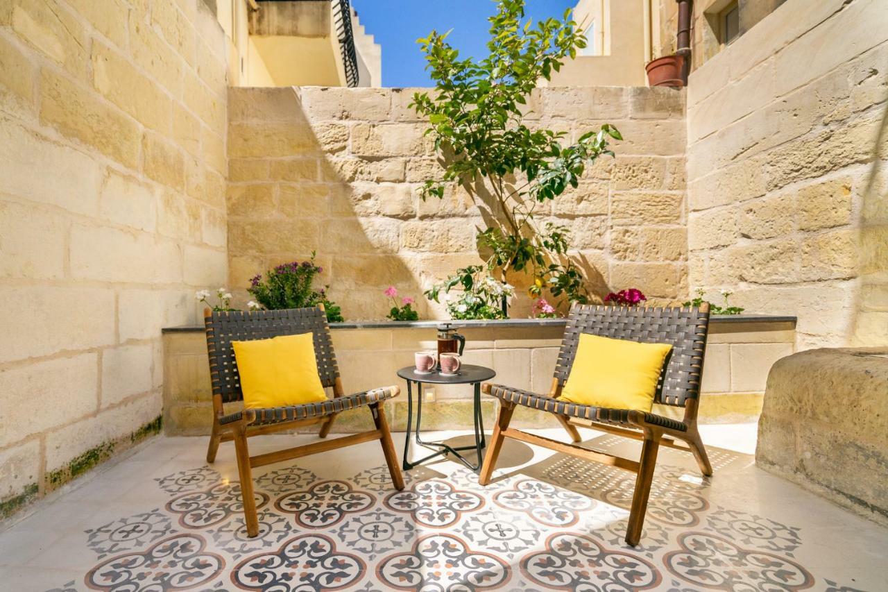 Amazing Art Deco Villa 150M To Sea With Daily Housekeeping 슬리에마 외부 사진